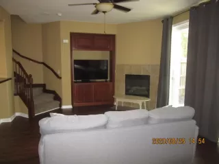 Photo #2: 20050455 Listing