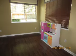 Photo #5: 20050455 Listing