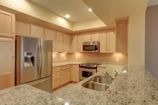 Photo #6: 20050694 Listing