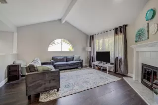 Photo #6: 20050840 Listing 