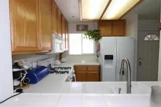 Photo #5: 20050936 Listing