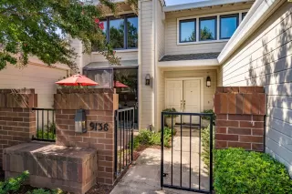 Photo #1: 20051144 Listing 