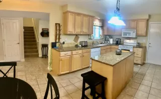 Photo #4: 20051331 Listing