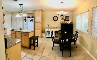 Photo #5: 20051331 Listing