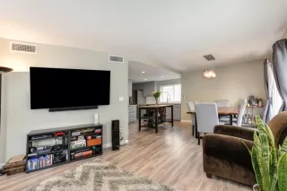 Photo #3: 20051450 Listing