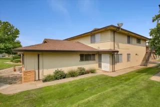 Photo #1: 20051483 Listing