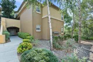 Photo #1: 20051575 Listing