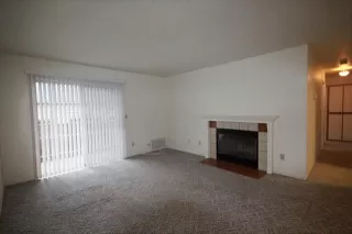 Photo #2: 20051601 Listing