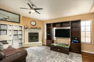 Photo #3: 20051734 Listing 