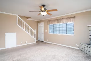 Photo #4: 20051745 Listing