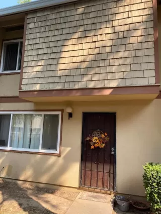 Photo #1: 20052226 Listing