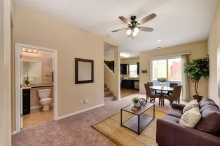 Photo #3: 20052320 Listing 