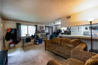 Photo #4: 20052349 Listing 