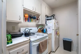 Photo #6: 20052349 Listing 