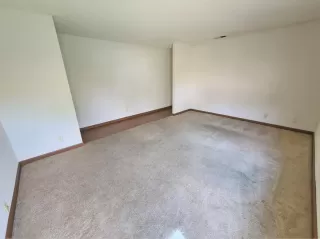 Photo #1: 20052412 Listing