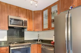 Photo #6: 20052445 Listing 