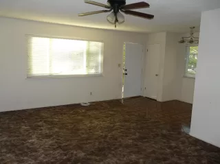 Photo #5: 20052450 Listing 