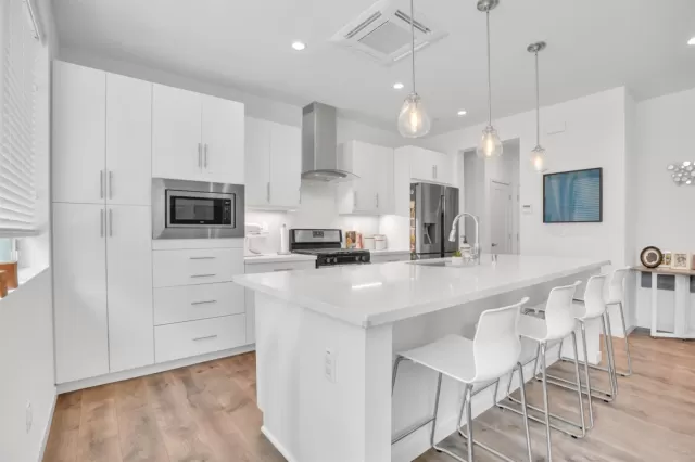 MLS: 20052518 Condo For Sale