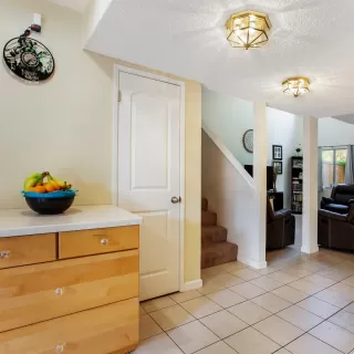 Photo #2: 20052726 Listing 