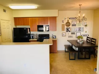 Photo #2: 20052814 Listing