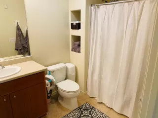 Photo #4: 20052814 Listing