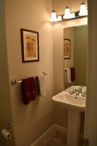 Photo #4: 20052926 Listing