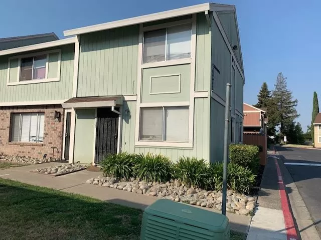 MLS: 20053062 Condo For Sale