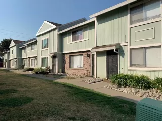 Photo #1: 20053062 Listing 