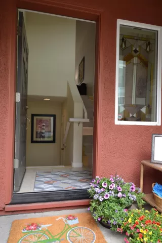 Photo #1: 20053320 Listing 
