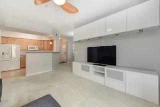 Photo #3: 20053455 Listing 