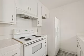 Photo #6: 20053464 Listing 
