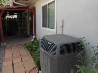 Photo #4: 20053470 Listing