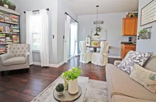 Photo #6: 20053472 Listing