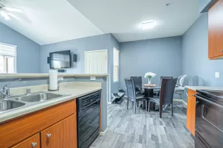 Photo #3: 20053476 Listing