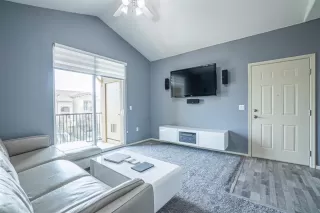 Photo #4: 20053476 Listing