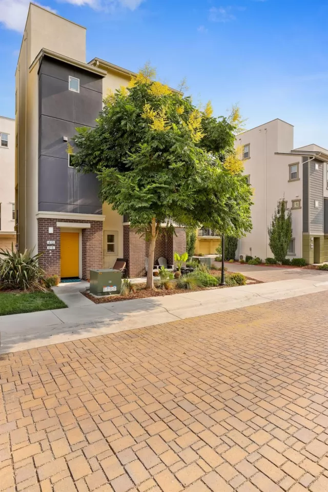 MLS: 20053597 Condo For Sale