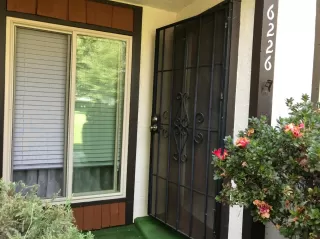 Photo #1: 20053707 Listing