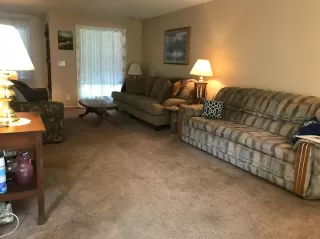 Photo #2: 20053707 Listing