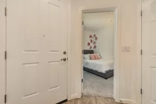 Photo #1: 20053778 Listing 