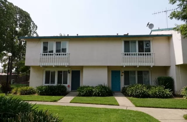 MLS: 20053950 Condo For Sale