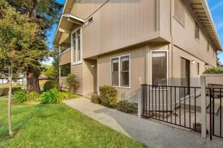 Photo #1: 20053977 Listing