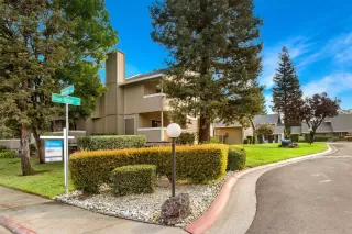 Photo #4: 20053977 Listing