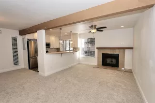 Photo #4: 20053983 Listing 