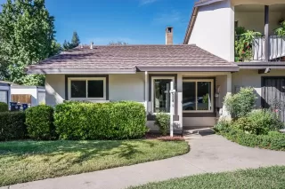 Photo #1: 20054142 Listing