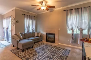 Photo #1: 20054202 Listing 