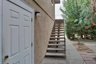 Photo #2: 20054234 Listing 