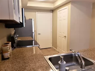 Photo #2: 20054297 Listing 