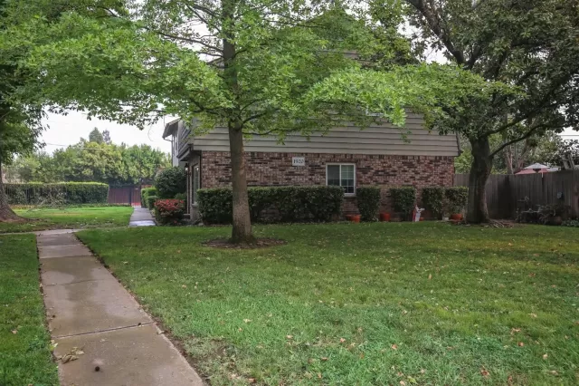 MLS: 20054425 Condo For Sale