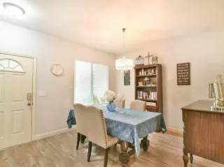 Photo #4: 20054560 Listing 