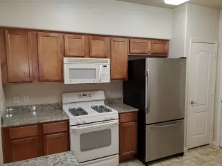 Photo #4: 20054604 Listing 